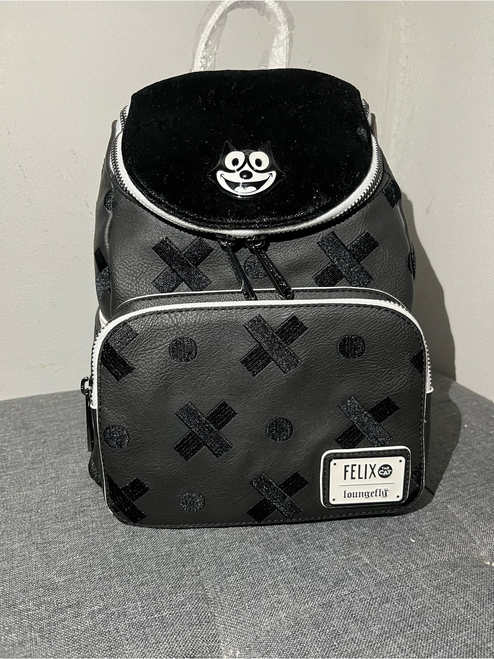 Official Felix the Cat Black Loungefly Mini-Backpack New With Tags